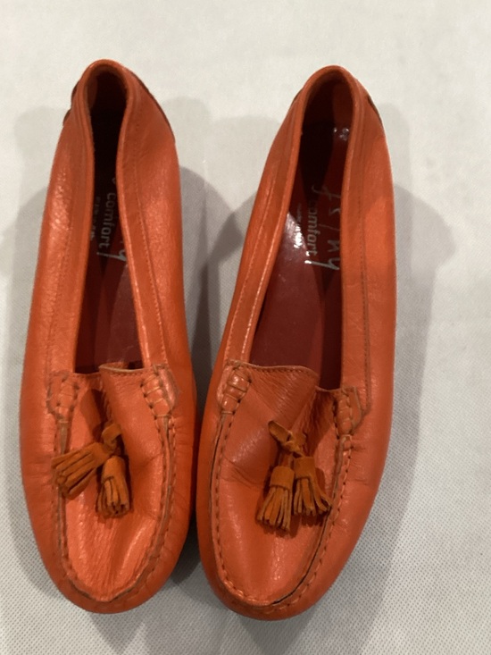 Fs/NY comfort Shoes - FS/NY Women’s Orange Leather Tassel Moccasins - Comfort made in Italy size 8